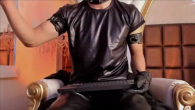 AndyPalmer  online show from February 2025 04:35:02 PM