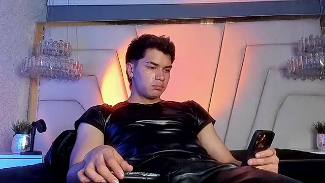 AndyPalmer  online show from February 2025 05:47:02 PM