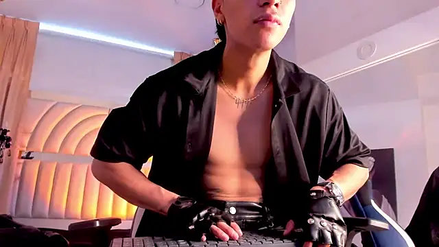 AndyPalmer  online show from March 2025 01:27:02 PM