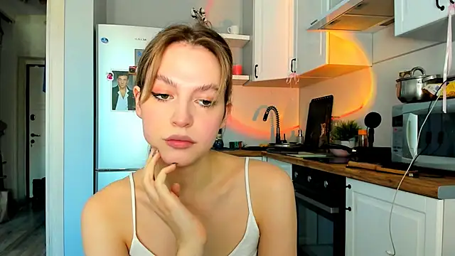 Niky  Jess online show from February 2025 10:45:01 AM