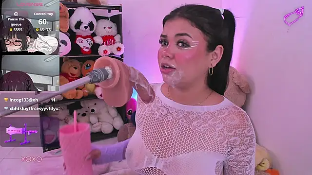 Snapshot of Lizz_Tender chatting on April 2026 01:41:01 PM Lizz Tender online show from April 2026 01:41:01 PM