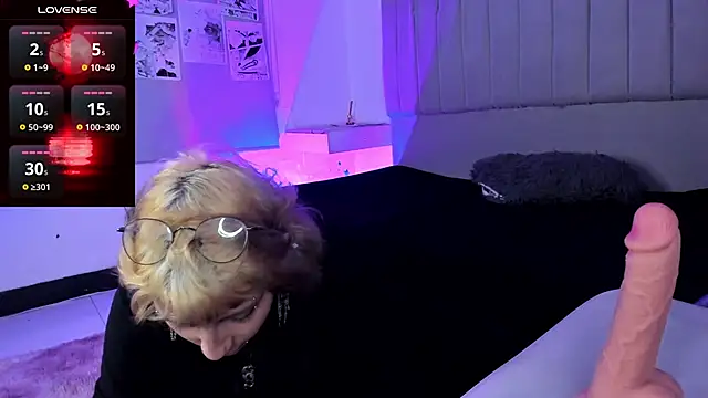 SukiFuyu  online show from December 2024 12:30:01 PM