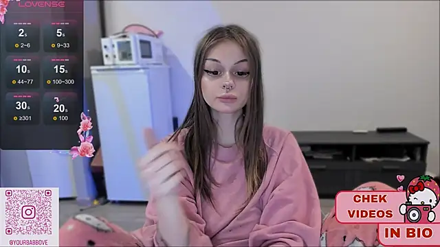 Snapshot of shy_melony chatting on March 2025 01:07:01 PM shy melony online show from March 2025 01:07:01 PM