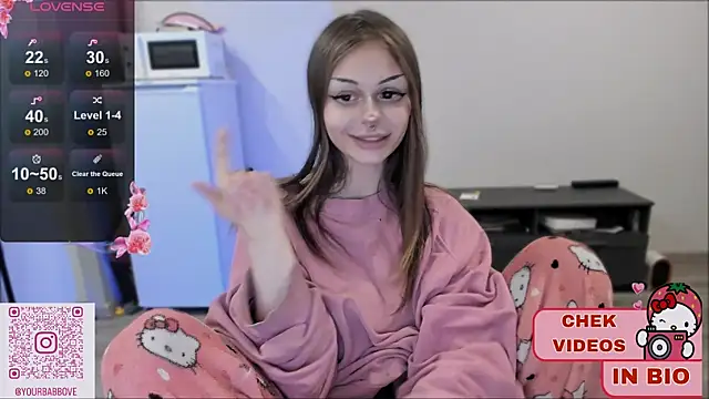 Snapshot of shy_melony chatting on March 2025 04:06:02 PM shy melony online show from March 2025 04:06:02 PM