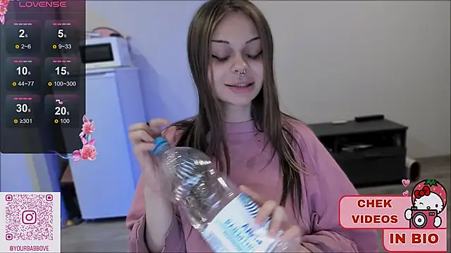 Snapshot of shy_melony chatting on March 2025 02:26:02 PM shy melony online show from March 2025 02:26:02 PM