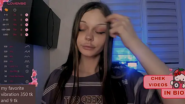 Snapshot of shy_melony chatting on September 2025 01:05:02 AM shy melony online show from September 2025 01:05:02 AM