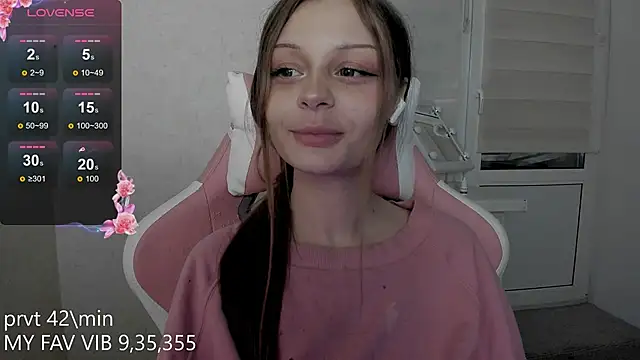 Snapshot of shy_melony chatting on November 2025 07:37:02 PM shy melony online show from November 2025 07:37:02 PM