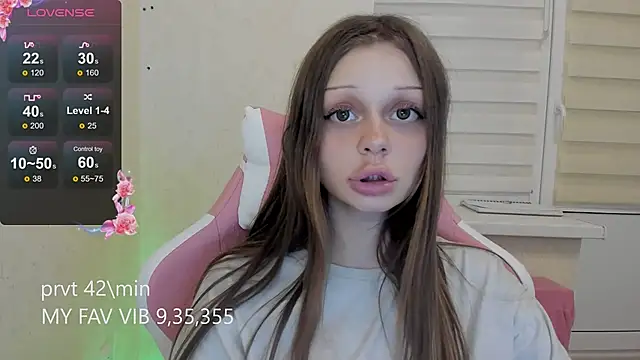 Snapshot of shy_melony chatting on December 2025 08:04:02 PM shy melony online show from December 2025 08:04:02 PM