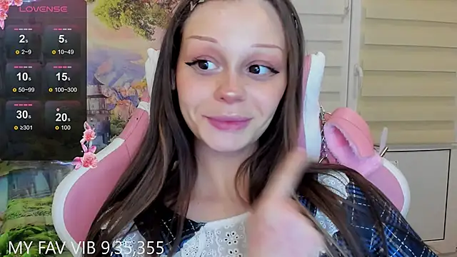 Snapshot of shy_melony chatting on December 2025 03:24:01 AM shy melony online show from December 2025 03:24:01 AM