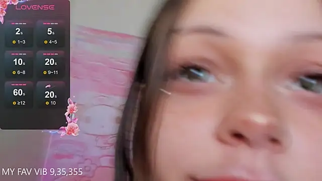 Snapshot of shy_melony chatting on February 2026 04:43:01 PM shy melony online show from February 2026 04:43:01 PM