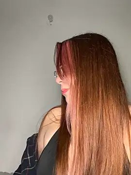 Snapshot of NatyOlson chatting on September 2025 04:01:01 AM NatyOlson online show from September 2025 04:01:01 AM