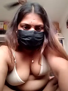 Snapshot of Hotmilfxox chatting on January 2025 12:31:01 PM Hotmilfxox online show from January 2025 12:31:01 PM