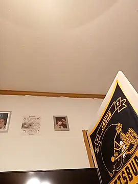 Snapshot of J83560Jason chatting on September 2025 12:21:02 AM J83560Jason online show from September 2025 12:21:02 AM