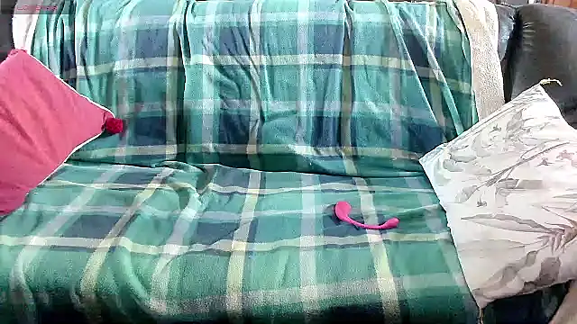 LauraMonolo online show from April 2026 06:14:01 AM