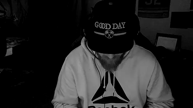 Snapshot of H1gh_Fr3qu3ncy chatting on December 2024 03:45:02 AM H1gh Fr3qu3ncy online show from December 2024 03:45:02 AM