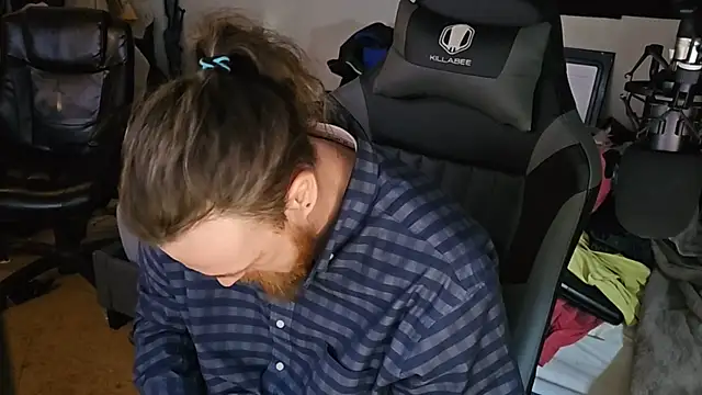 Snapshot of H1gh_Fr3qu3ncy chatting on February 2025 01:54:02 PM H1gh Fr3qu3ncy online show from February 2025 01:54:02 PM