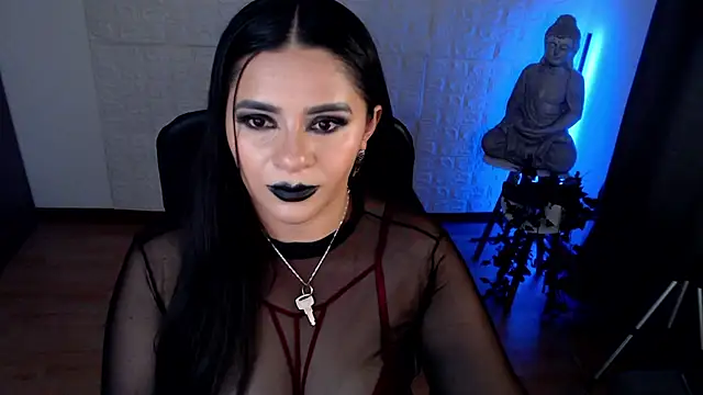 Snapshot of GODDESS_EVANS chatting on February 2025 02:33:01 AM GODDESS EVANS online show from February 2025 02:33:01 AM