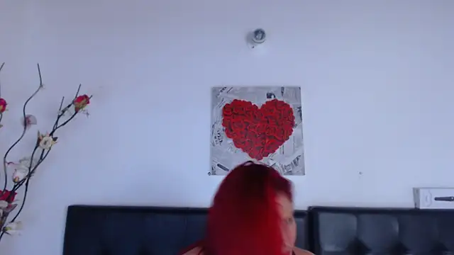 Amara Red online show from January 2025 11:15:02 AM