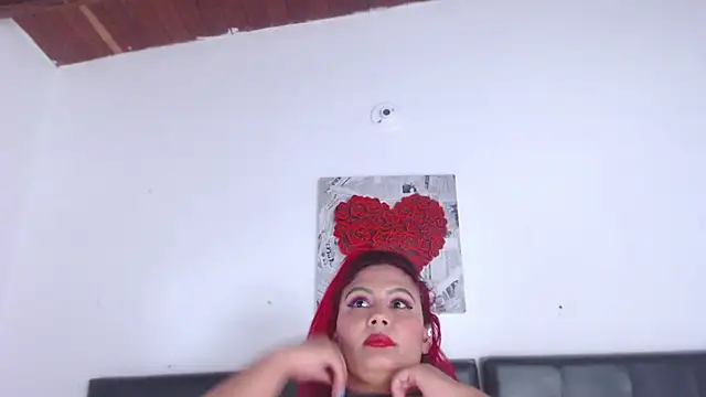 Amara Red online show from October 2025 03:25:02 PM