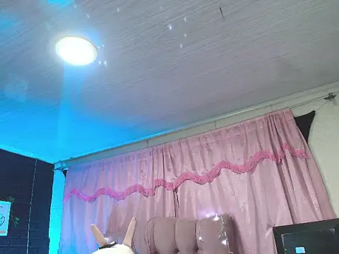 loren tits24 online show from January 2025 11:11:02 PM