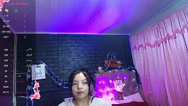 loren tits24 online show from December 2025 10:22:01 AM