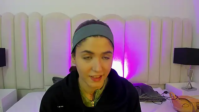 AnnyCherry  online show from February 2026 07:10:02 PM