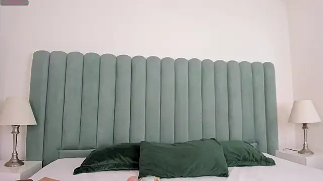 AnnyCherry  online show from April 2026 11:29:02 PM
