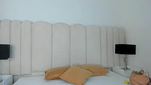 AnnyCherry  online show from May 2026 12:06:01 AM