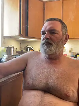 Snapshot of Frenchpoo chatting on February 2026 01:19:02 PM Frenchpoo online show from February 2026 01:19:02 PM