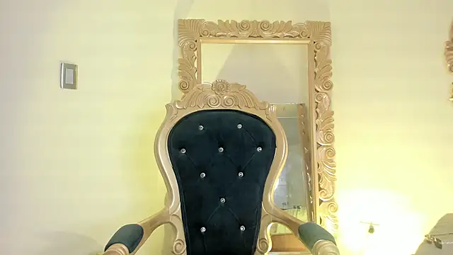 Snapshot of Ari_sunshine_ chatting on September 2025 04:01:01 AM Ari sunshine online show from September 2025 04:01:01 AM