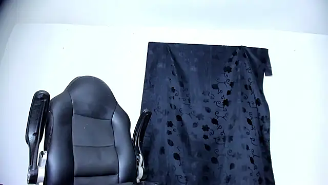 Snapshot of brant_garciabbc chatting on January 2025 03:46:01 PM brant garciabbc online show from January 2025 03:46:01 PM