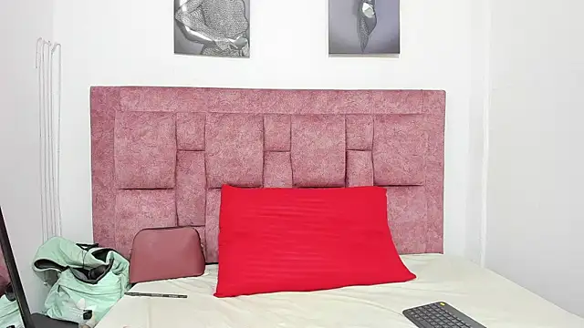 Ana star  online show from January 2025 01:07:02 AM