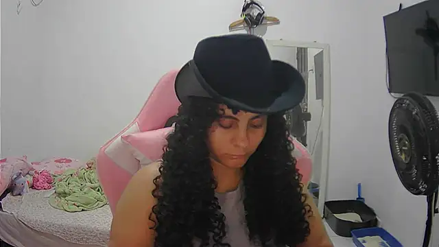 Snapshot of leximaxell chatting on October 2025 05:26:02 AM leximaxell online show from October 2025 05:26:02 AM