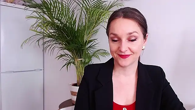 Snapshot of AliciaDesire chatting on March 2025 11:06:02 AM AliciaDesire online show from March 2025 11:06:02 AM