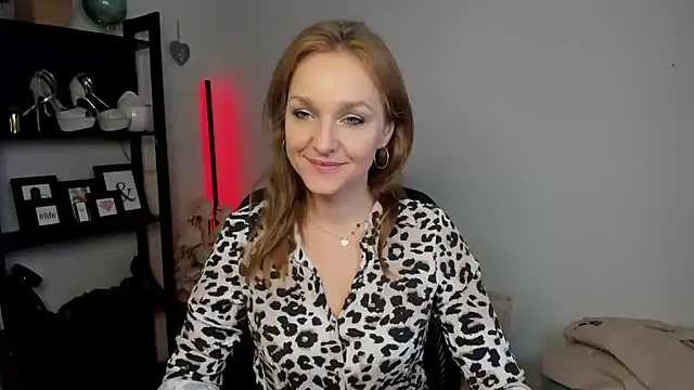 AliciaDesire online show from March 2026 07:01:02 AM