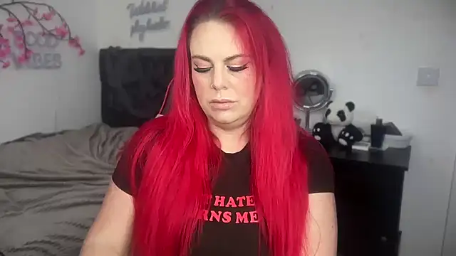 redxxxvixen online show from May 2026 12:32:02 PM