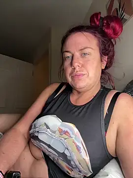 redxxxvixen online show from May 2026 11:44:01 PM