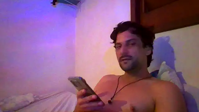 couplemilk online show from February 2026 01:42:02 AM