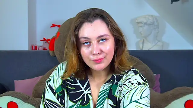 MaryMurray online show from October 2025 06:41:02 PM