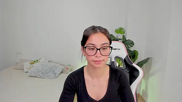 Adriennesexxx online show from January 2025 11:30:02 AM