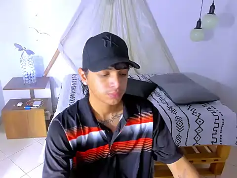 Snapshot of Brand_habes chatting on September 2025 01:11:02 PM Brand habes online show from September 2025 01:11:02 PM