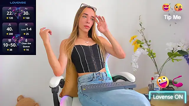 Linda Crawford online show from February 2025 03:50:01 PM