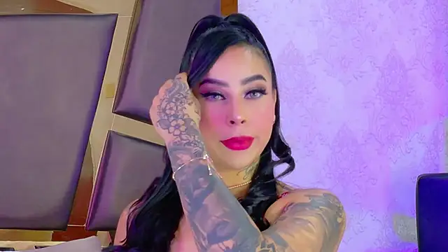 Snapshot of GiahDaniels chatting on February 2026 09:30:02 AM GiahDaniels online show from February 2026 09:30:02 AM