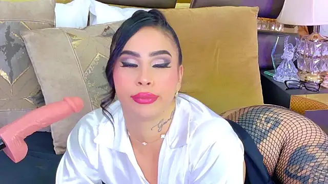 Snapshot of GiahDaniels chatting on February 2026 05:51:02 AM GiahDaniels online show from February 2026 05:51:02 AM