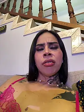 GiahDaniels online show from May 2026 10:50:03 PM
