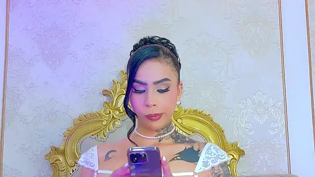 GiahDaniels online show from May 2026 03:18:01 PM