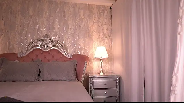 AngelineConnor online show from October 2025 11:13:02 PM