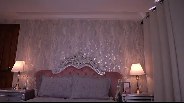 AngelineConnor online show from May 2026 07:19:02 PM