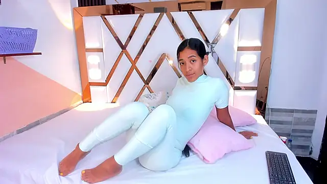 amberr sweett69 online show from January 2025 06:36:02 PM