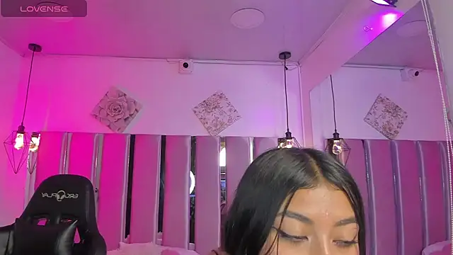 valery ws  online show from October 2025 09:02:01 PM